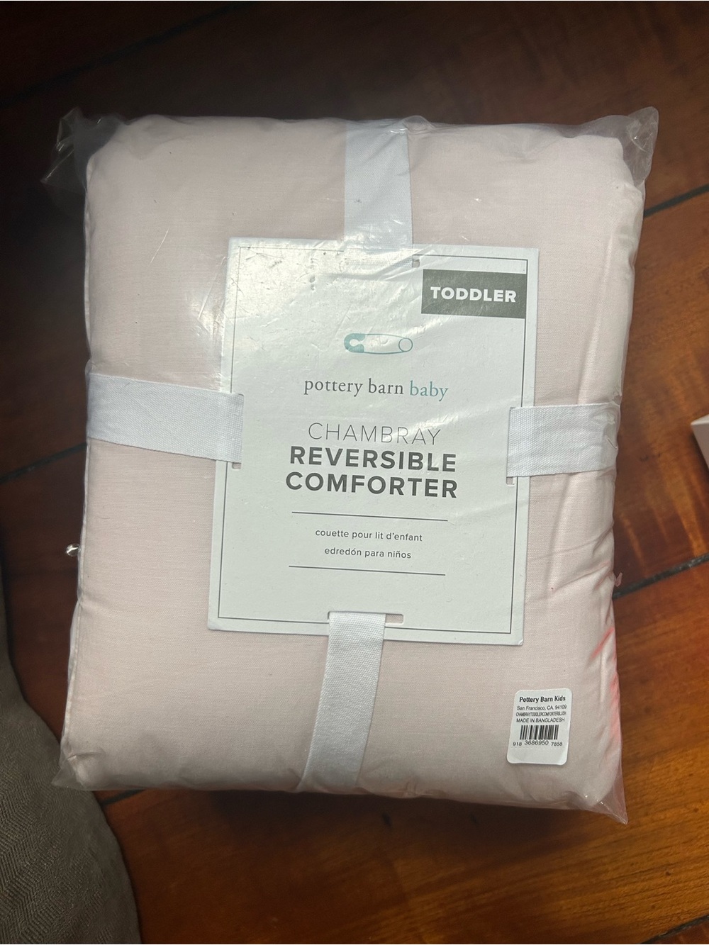 Pottery Barn Baby Chambray Reversible Toddler Comforter in Pale Pink